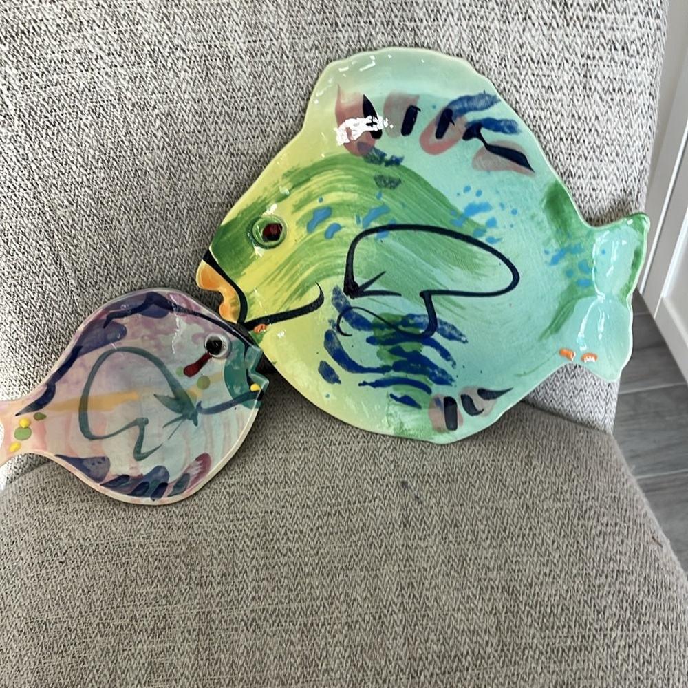 VTG Jim Rice handmade studio pottery fish wall decor plate hand painted signed
